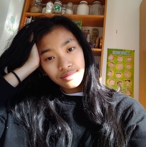 Meet your Posher, Liyan